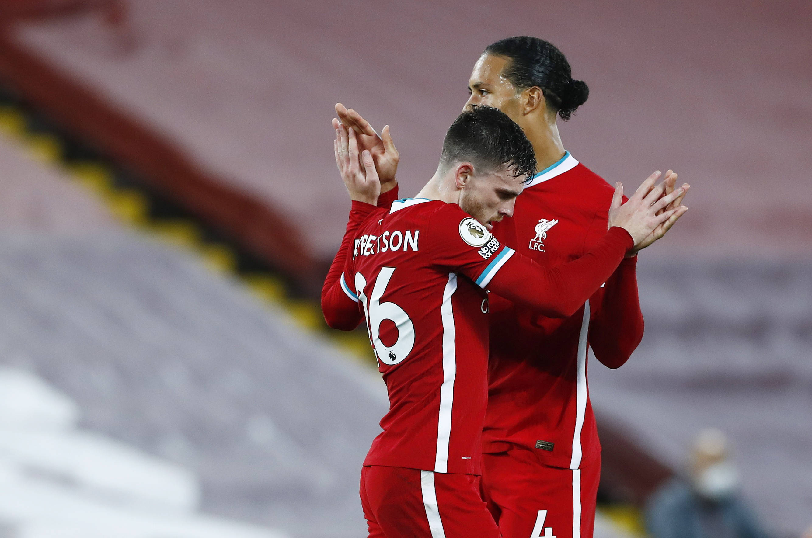 罗哥被描述 罗哥被描述