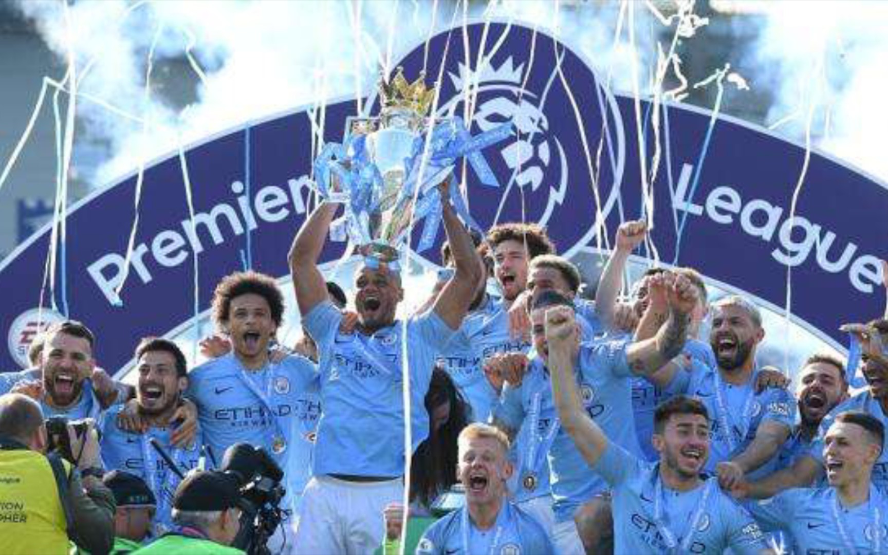 际赛场上都 际赛场上都