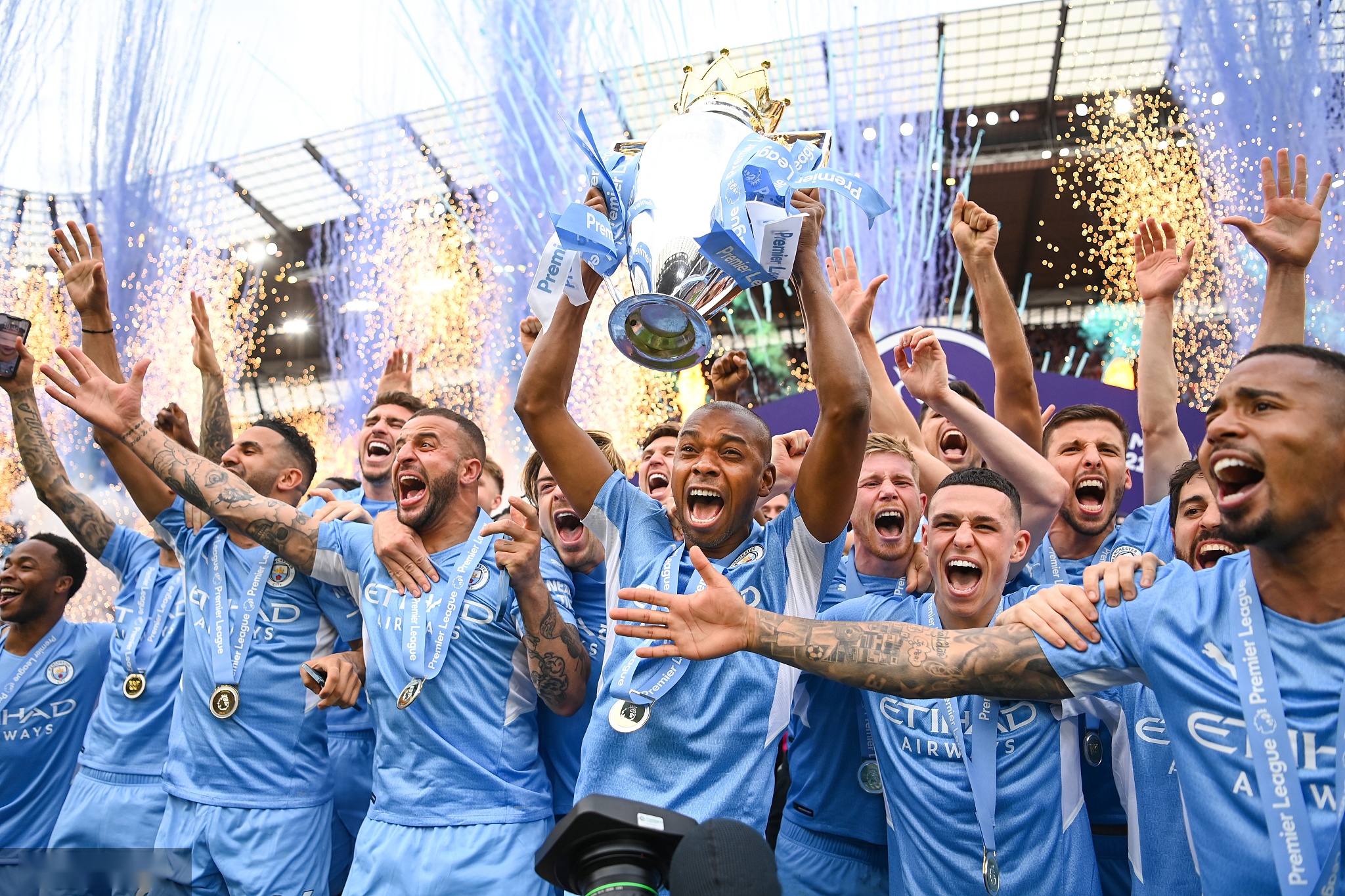 他能够在短 他能够在短