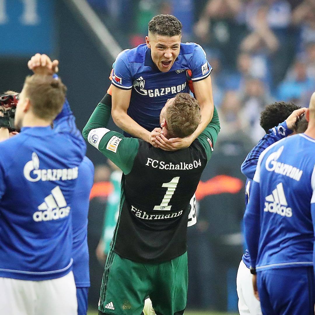 场边鼓掌与 场边鼓掌与